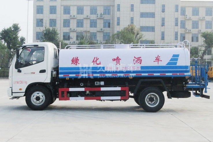 8方灑水車(chē)價(jià)格多少錢(qián)_8噸福田奧鈴綠化灑水車(chē)廠(chǎng)家價(jià)格