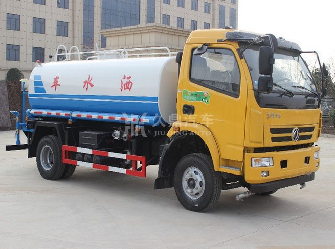 灑水車(chē)出租網(wǎng)站_灑水車(chē)出租一天多少錢(qián)_8噸灑水車(chē)出租租賃價(jià)格