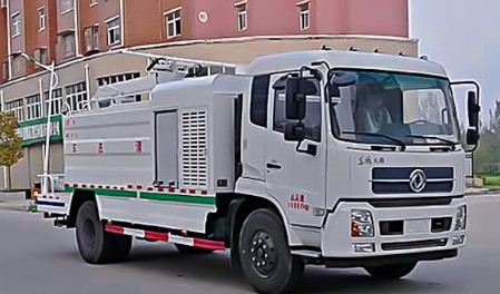 多功能灑水車(chē)_東風(fēng)天錦太陽(yáng)能光伏板清洗車(chē)