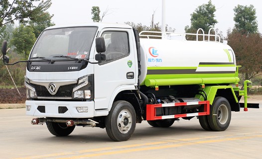 5噸灑水車(chē)參數_國六5噸東風(fēng)小福瑞卡綠化灑水車(chē)廠(chǎng)家價(jià)格