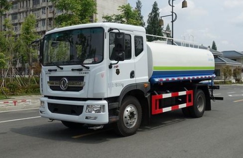 東風(fēng)多利卡國六12噸灑水車(chē) 東風(fēng)多利卡國六12噸灑水車(chē)