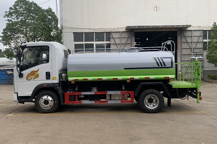 國六重汽豪曼灑水車(chē)圖片 國六重汽豪曼灑水車(chē)圖片