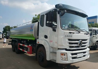 國六錦程20方水罐車(chē)圖片 國六錦程20方水罐車(chē)圖片