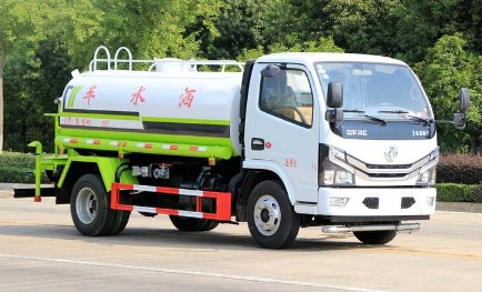 國六東風(fēng)5噸國六灑水車(chē) 國六東風(fēng)5噸國六灑水車(chē)