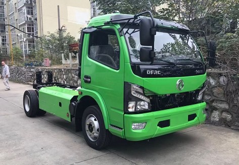 國六東風(fēng)福瑞卡天然氣底盤(pán)灑水車(chē)圖片 國六東風(fēng)福瑞卡天然氣底盤(pán)灑水車(chē)圖片
