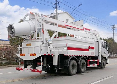 國六東風(fēng)后雙橋高空抑塵車(chē) 國六東風(fēng)后雙橋高空抑塵車(chē)