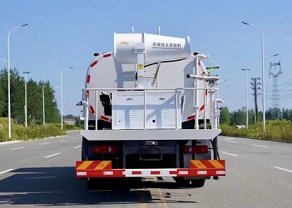 國六12方東風(fēng)隨專(zhuān)Q7灑水車(chē) 國六12方東風(fēng)隨專(zhuān)Q7灑水車(chē)