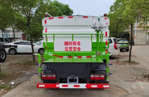 重汽王牌7方藍牌多功能抑塵車(chē) 重汽王牌7方藍牌多功能抑塵車(chē)